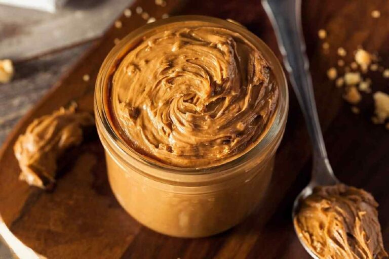How to pick a healthy peanut butter for babies and ways to offer it
