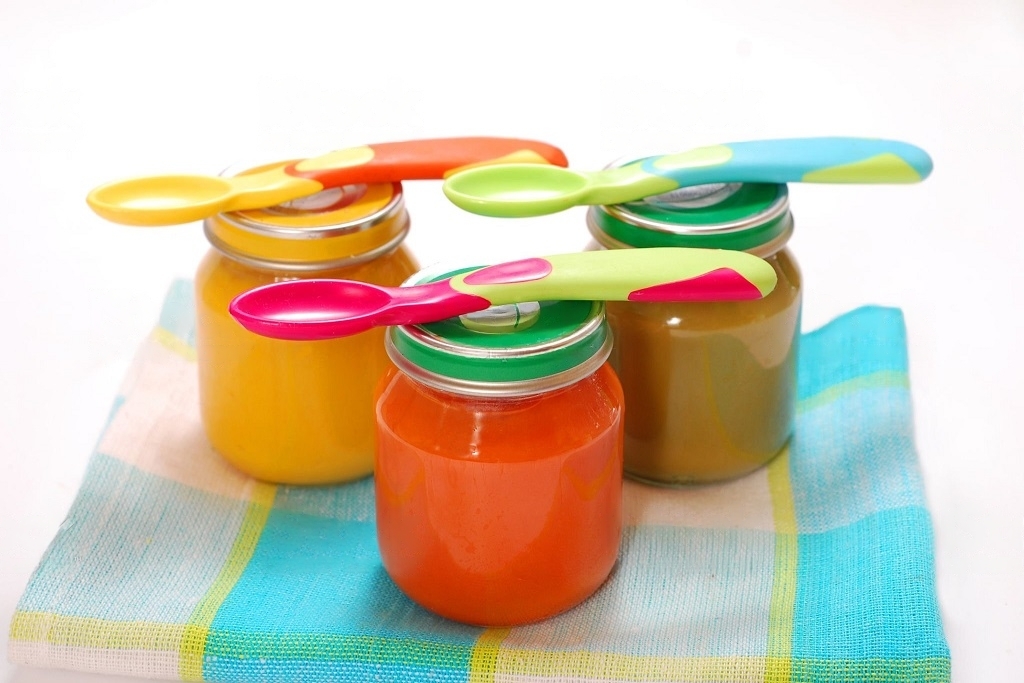 Tips on labeling and storing baby foods