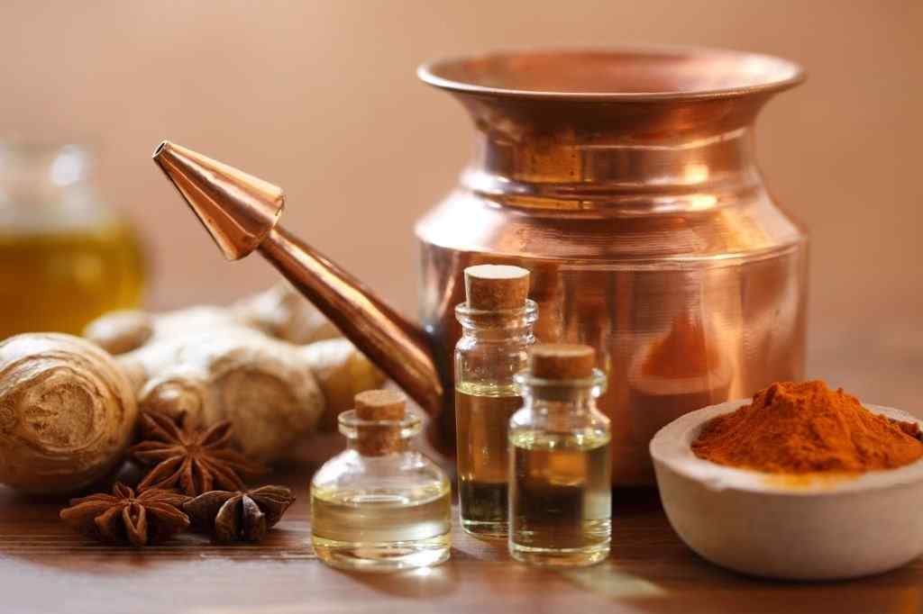 The Best Uses of Turmeric Essential Oil and its Beauty Benefits