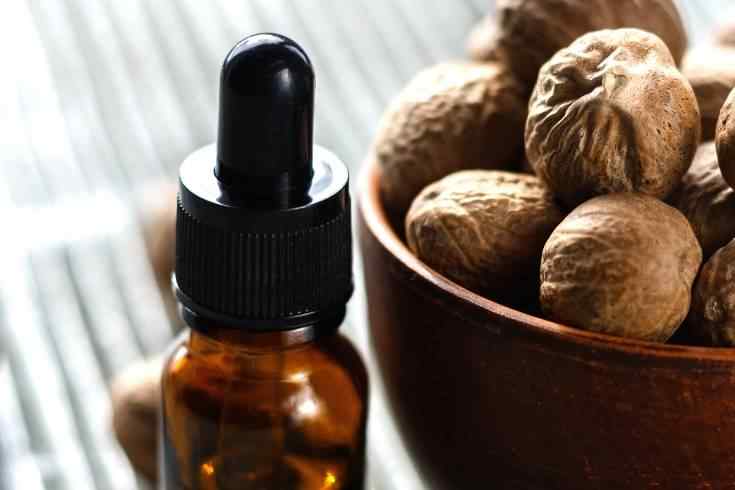 To make nutmeg oil at home, you'll need carrier oil such as coconut or jojoba oil and fresh nutmeg seeds.